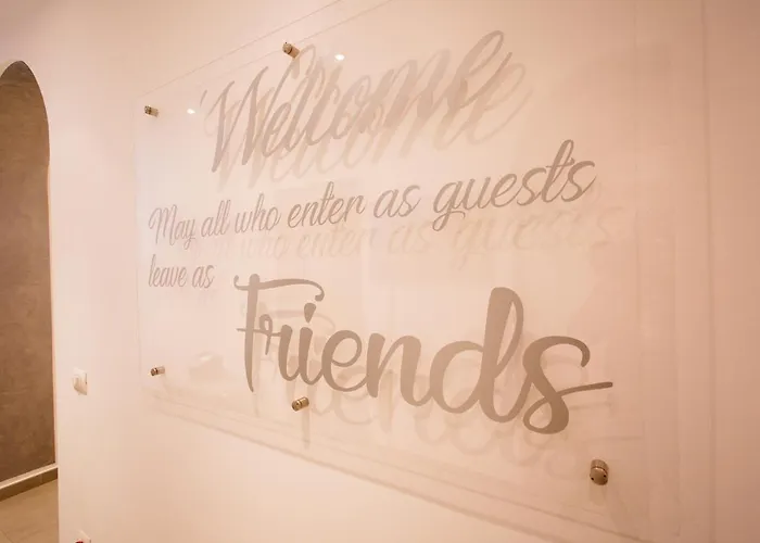 Affittacamere E Appartamenti - Rent Rooms And Apartments Le Camere Nel Corso - Adults Only