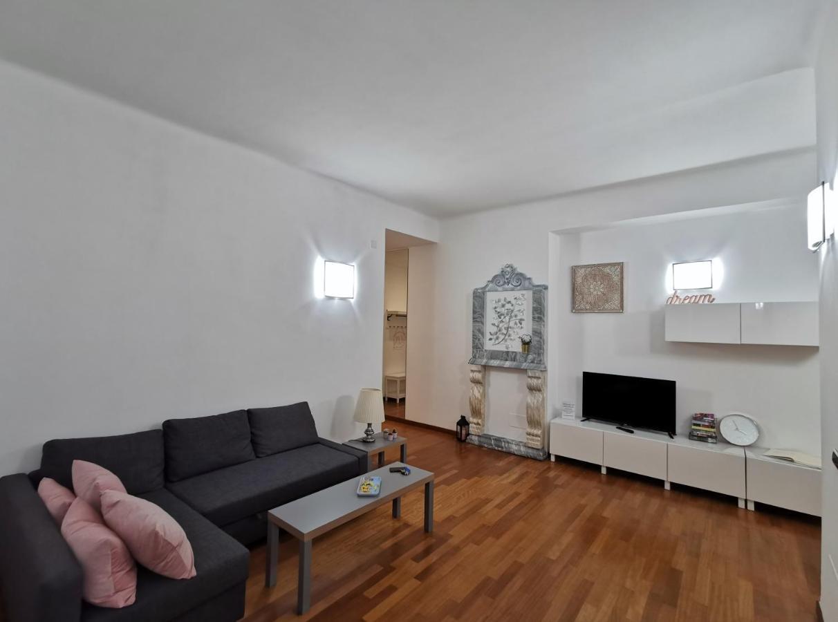 E - Rent And Le Nel Corso - Adults Only Guest house 2*